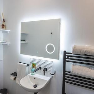 Twin Room Bathroom